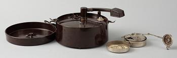 GRAMMOFONER, 2 st, bla. Philips, 1920 samt 1950-tal.
