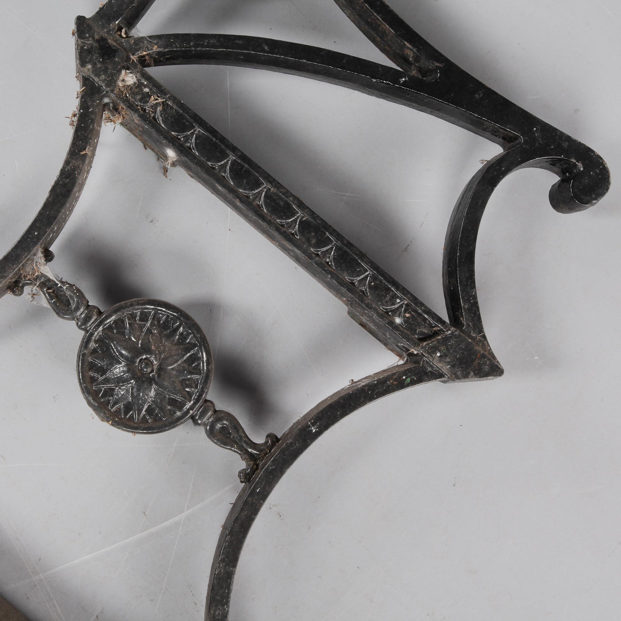 GAVLAR TILL PARKSOFFA, 1900-talets första del.