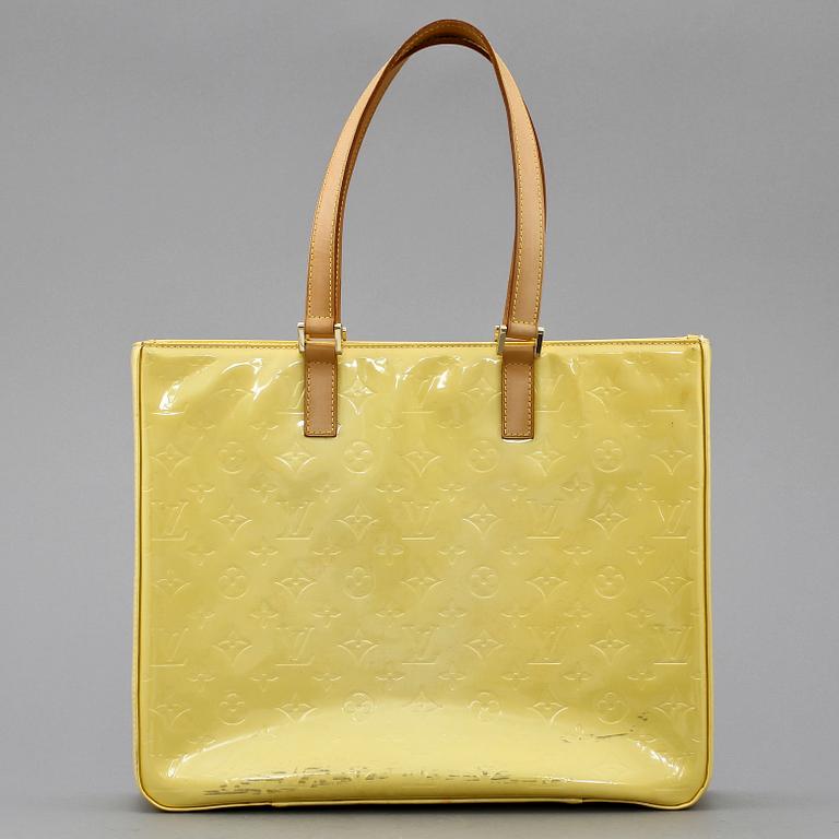 AXELVÄSKA, "Columbus", monogram vernis, Louis Vuitton, 1900/2000-tal.