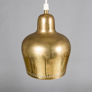 Paavo Tynell, taklampa, modell 1699, Idman 1900-talets mitt.