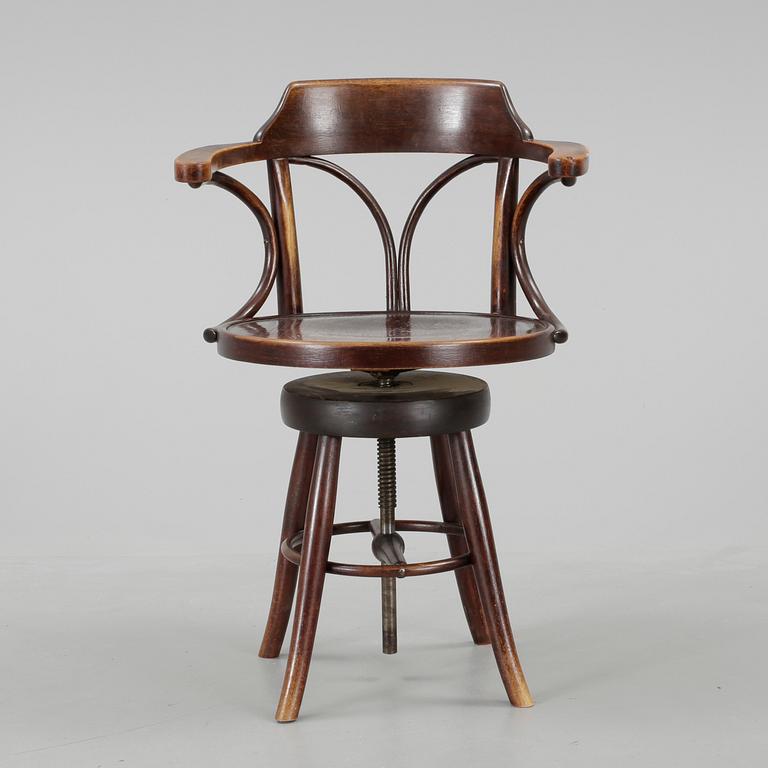 SKRIVBORDSSTOL, Gemla, 1900-talets första hälft.