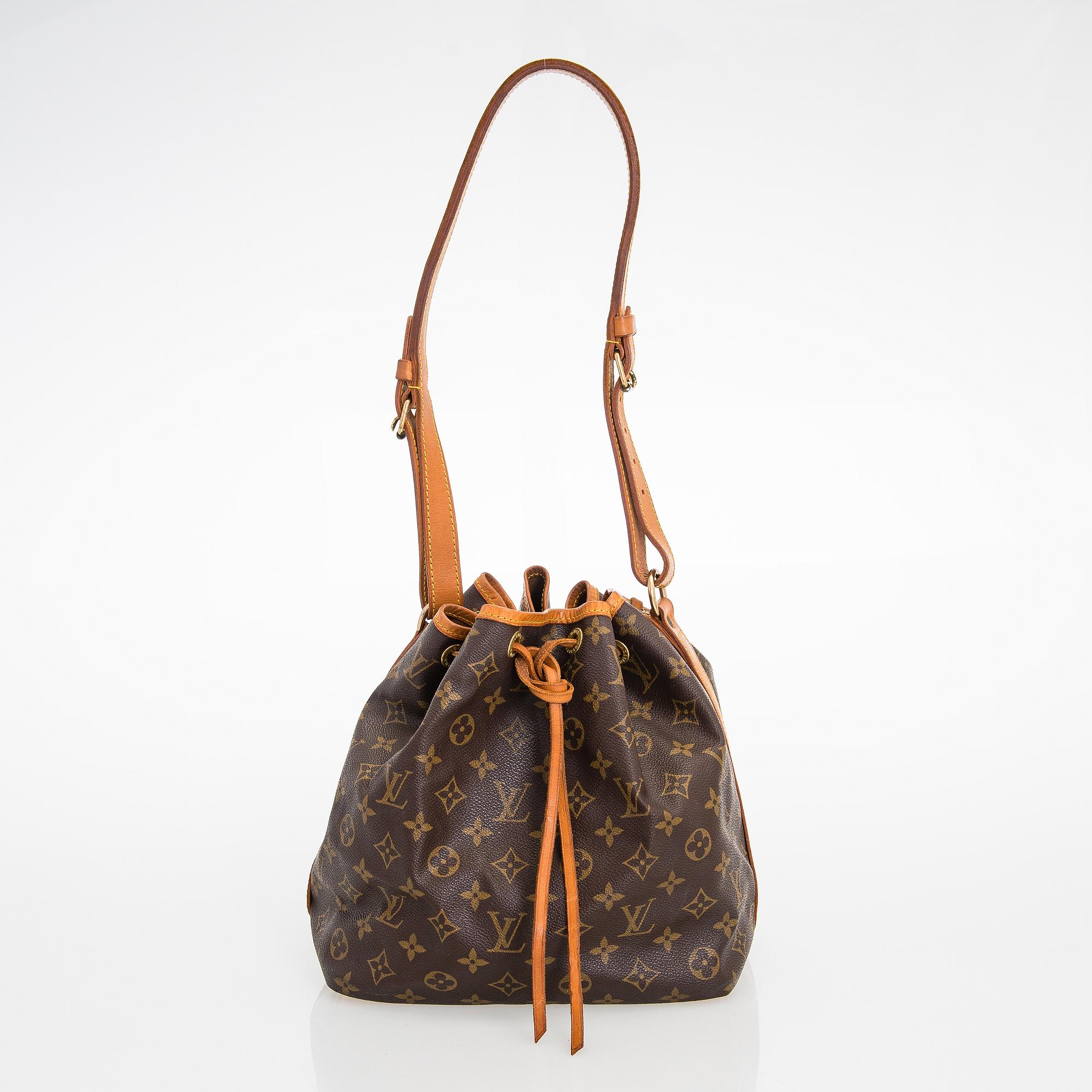 Louis Vuitton, "Petit Noé" bag.