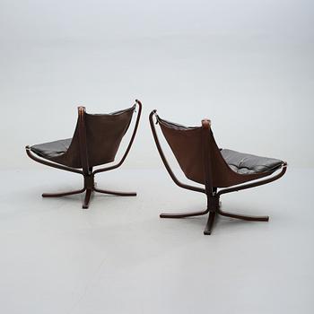 FÅTÖLJER, 2 st, "Falcon chair", Sigurd Russel, Vatne möbler, Norge, 1900-talets andra hälft.