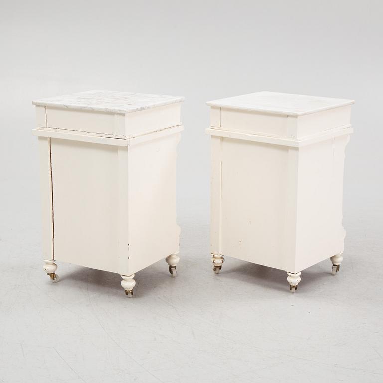 Sängbord, ett par, 1800-talets slut.