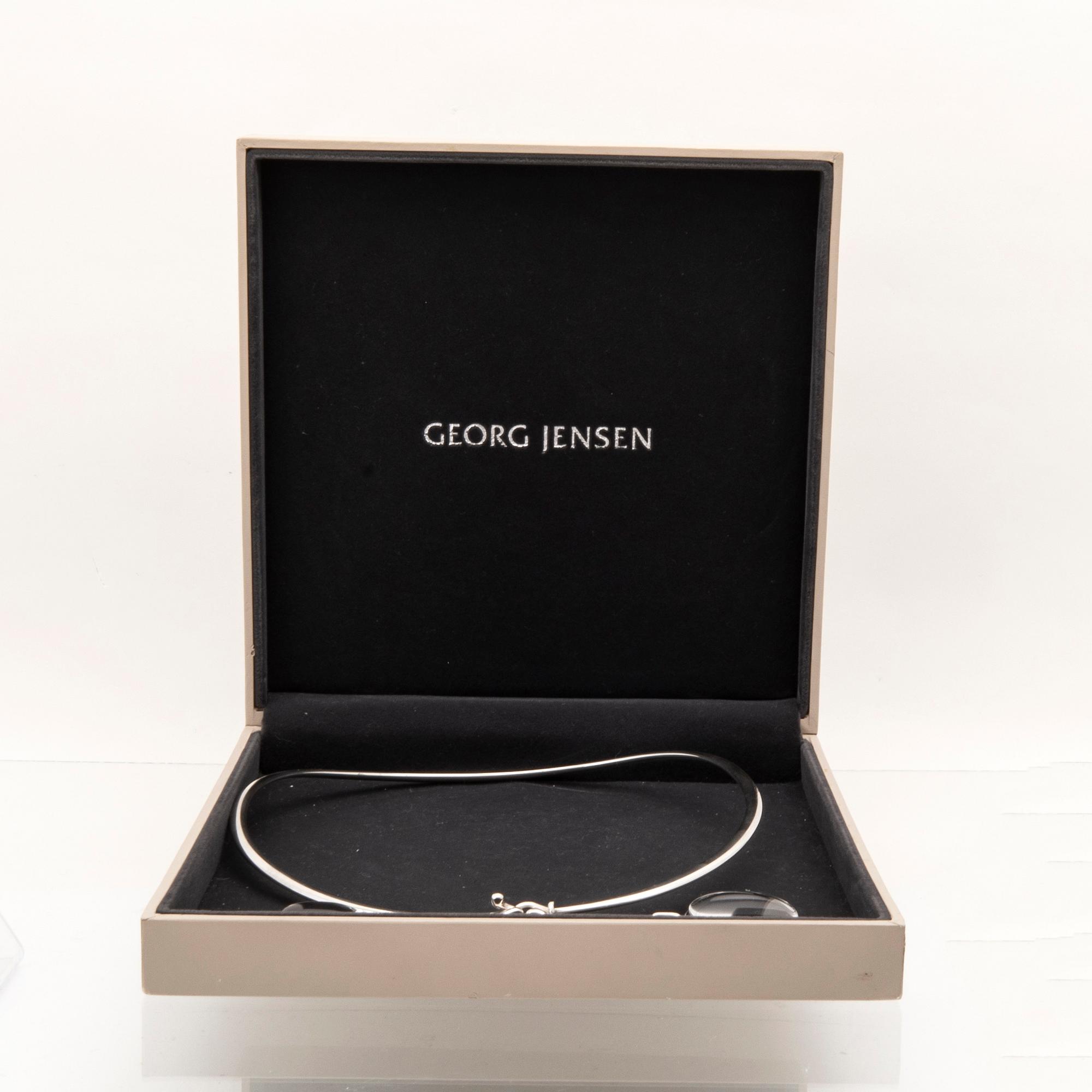 Vivianna Torun Bülow-Hübe, silver necklace with rock crystals designed for Georg Jensen.