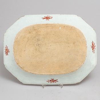 A 'clobbered' blue and white serving dishes, Qing dynasty, Qianlong (1736-95).