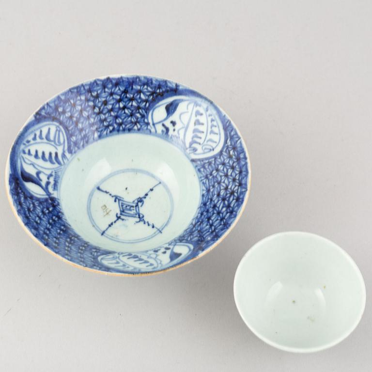 Parti porslin, Kina, sju delar, 1600, 1800, samt 1900-tal.