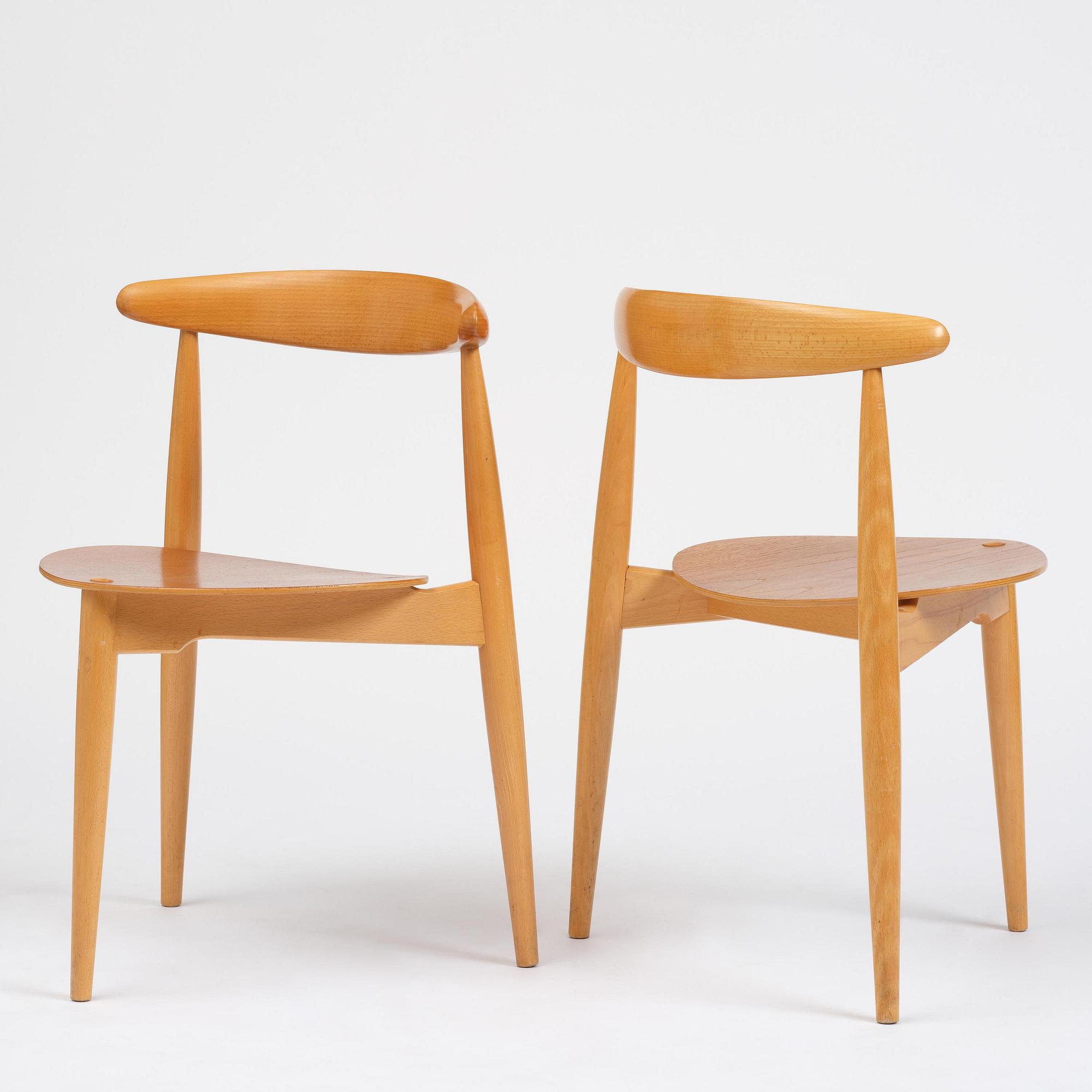 Hans J. Wegner, matgrupp, sju delar, "Hjerte-set", Fritz Hansen, Danmark, 1965.