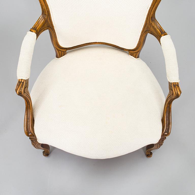 A pair of french armchairs, turn of the 19th / 20th century.