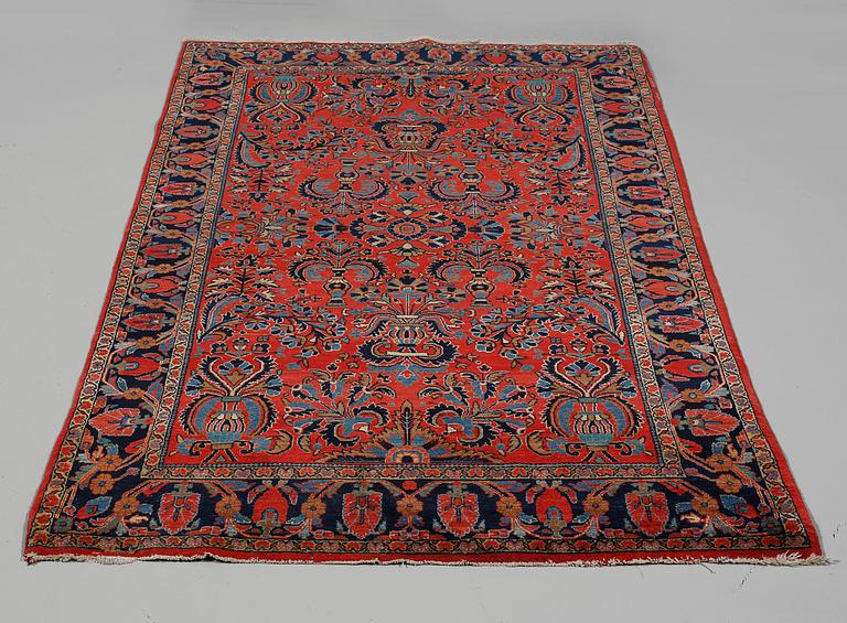 MATTA, orientalisk, troligen old, ca 200 x 124 cm.