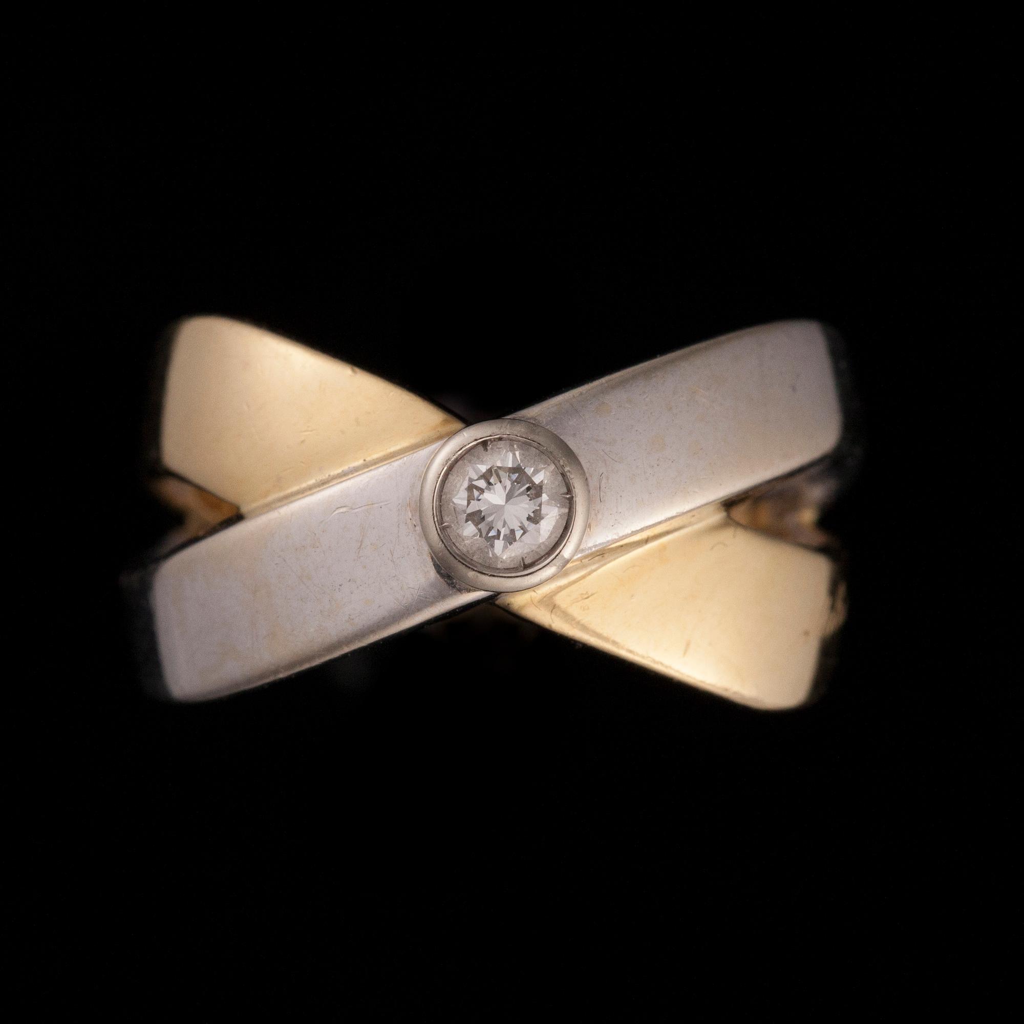 RING, 18K guld och vitguld, diamant. Italien. Vikt ca 7,1 g.