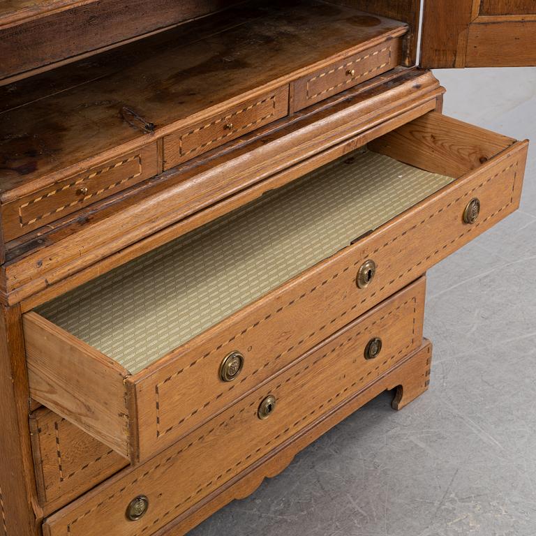 A 18th Century oak cabinet.