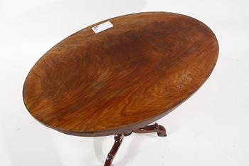 DIVANBORD, nyrokoko, 1800-talets andra hälft.