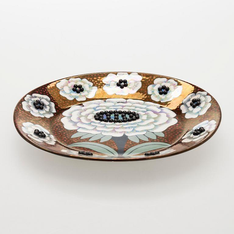 a ceramic 'Fiori dish', marked Birger Kaipiainen, Arabia art made in Finland 1983, 1615/2000.