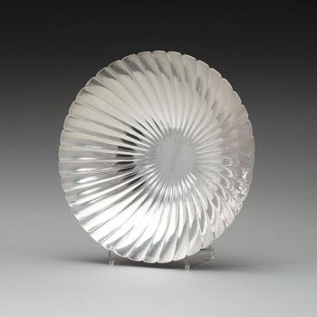 Sigvard Bernadotte, a sterling 'Strawberry bowl', by Georg Jensen, Köpenhamn 1933-44.