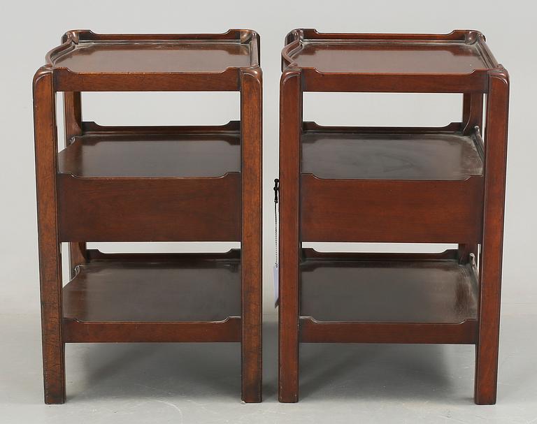 BORD, ett par, England, 1900-tal.