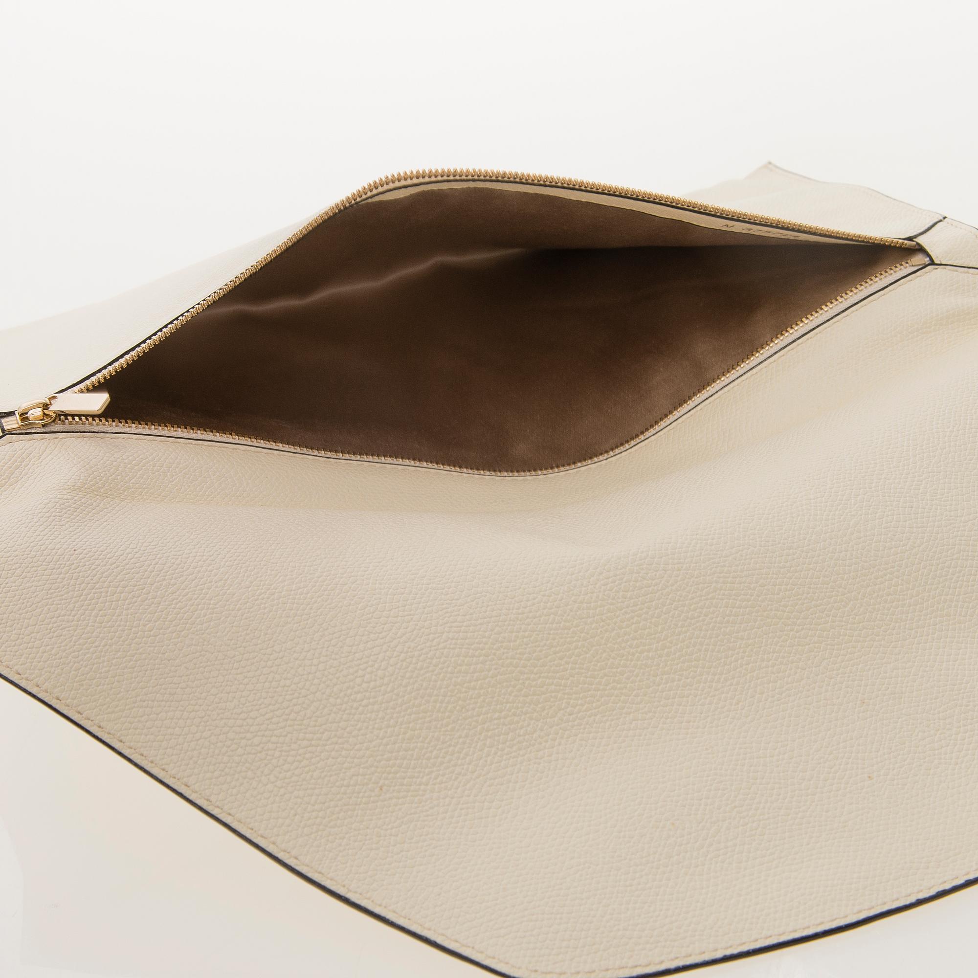 VALEXTRA, Envelope clutch.