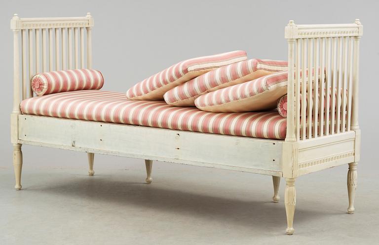 SOFFA samt STOLAR, 3 st, gustaviansk, provins, 1800-talets början.