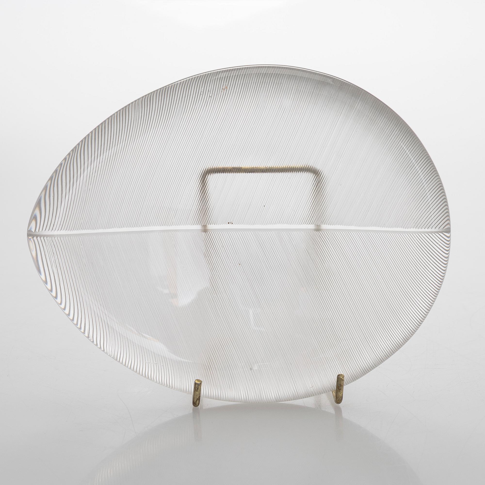 Tapio Wirkkala, malja, "Lehti", signeerattu Tapio Wirkkala Iittala -57.