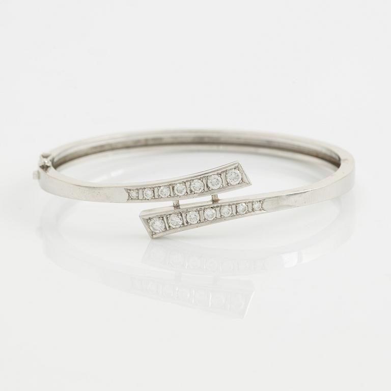 White gold and brilliant cut diamond bangle.