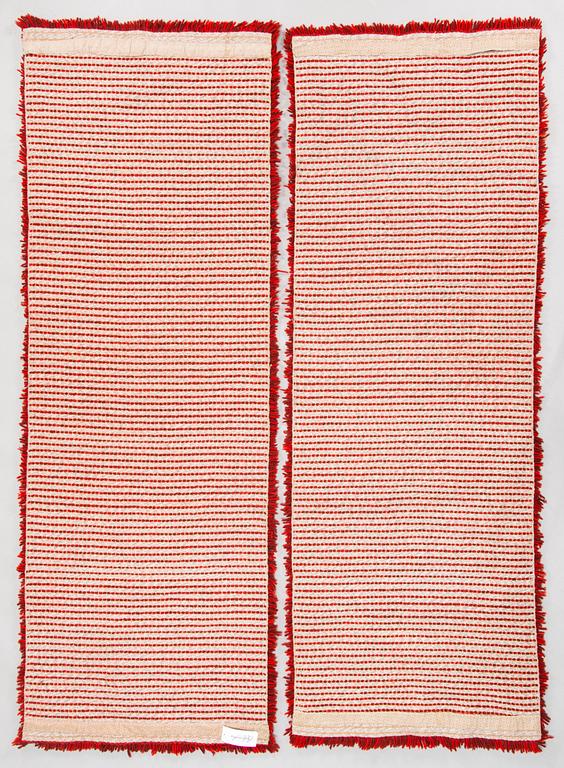 Mattoja/ryijyjä, pari, 1900-luvun loppupuoli.