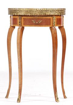 KONSOLBORD, Louis XV-stil, 1900-tal.