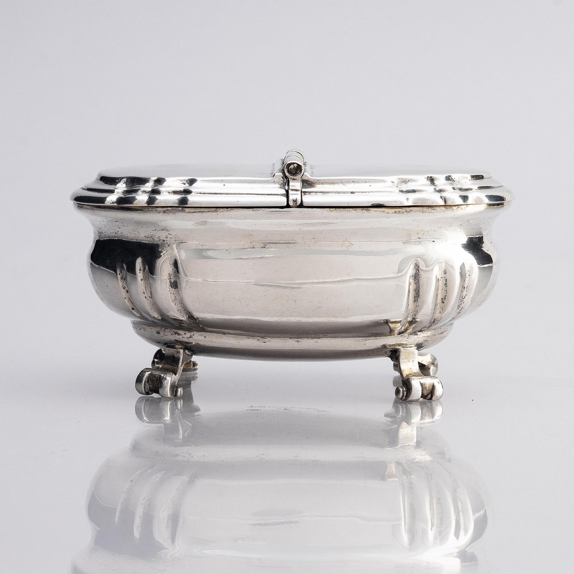 A silver cruet box with dubble lid, mark of Gottlieb Friedrich Buttermann (born 1769, active 1798-1834), Neubrandenburg.