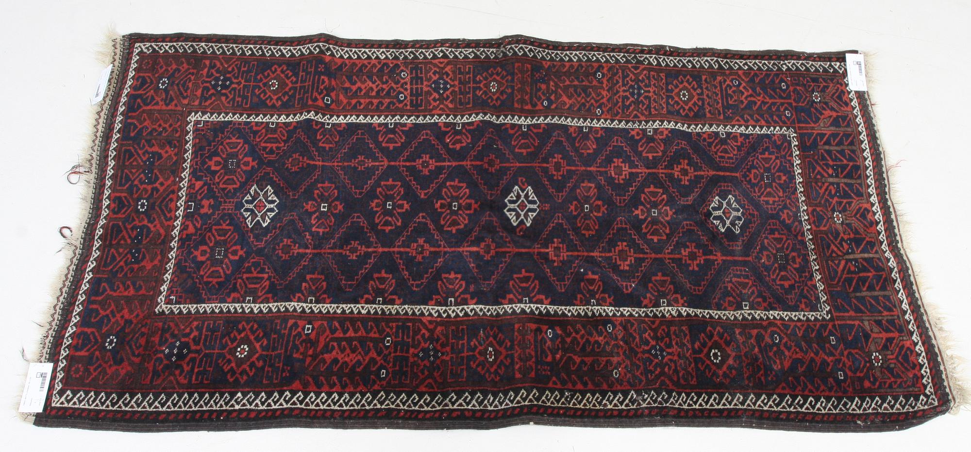 MATTA, orientalisk. 180 x 100.