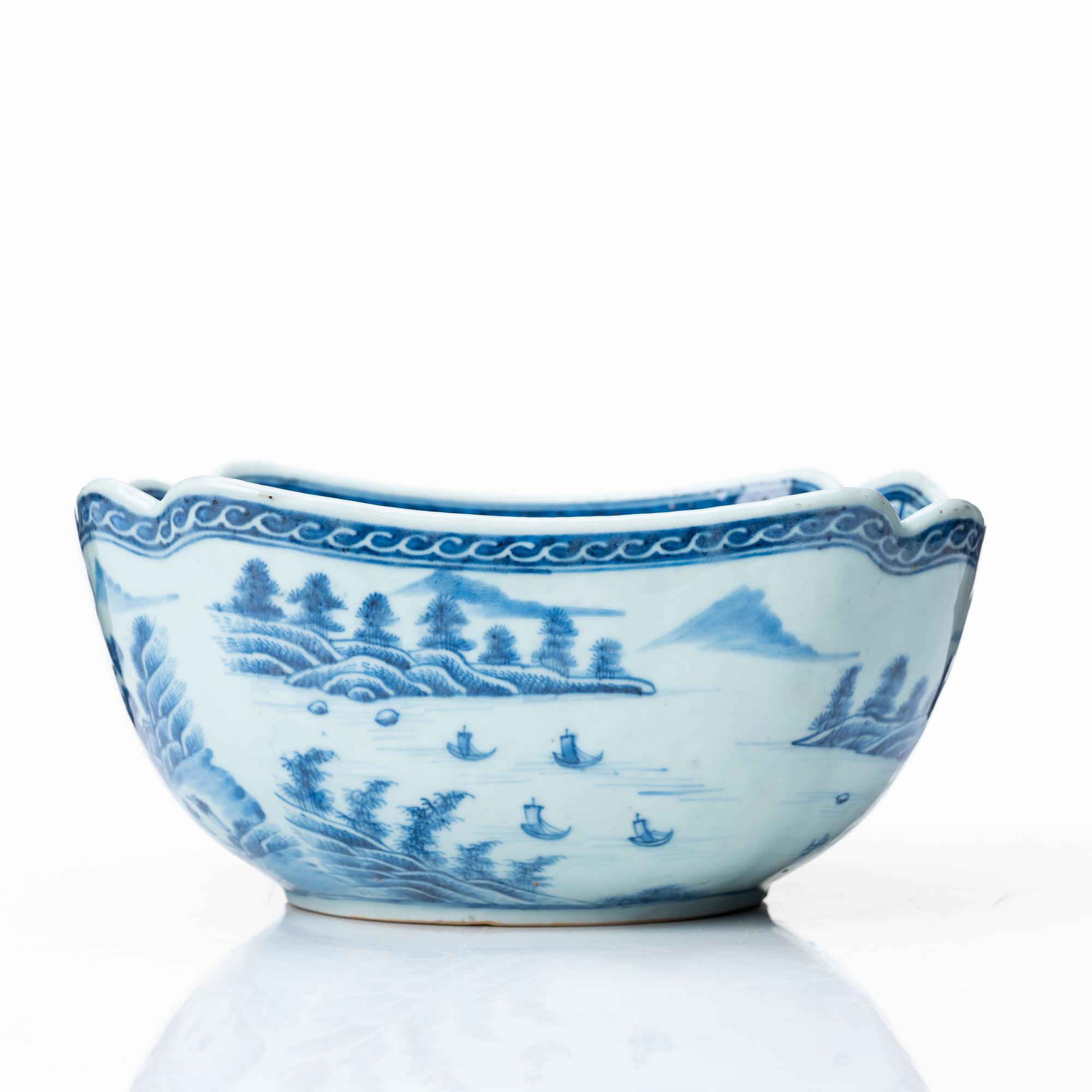 Skål/saladiere, kompaniporslin Qingdynastin, Qianlong (1736-95).