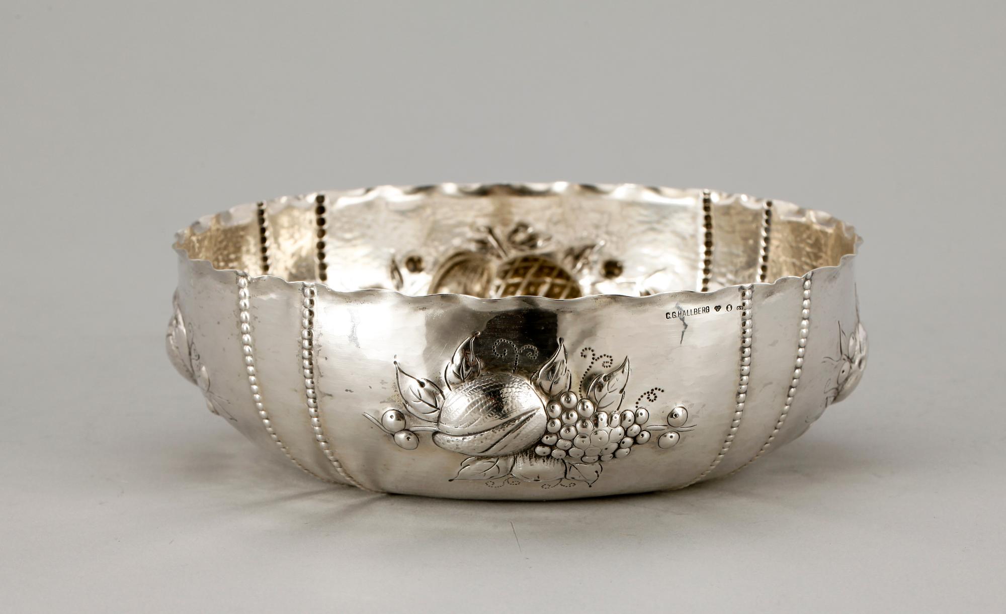 SKÅL, silver, CG Hallberg, Stockholm, 1909. Ca 250 gr.
