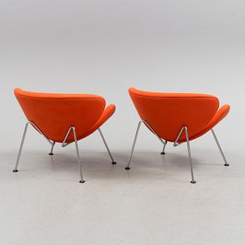A pair of second half fhe 20th century Pierre Paulin "Orange Slice" chairs from Artifort,