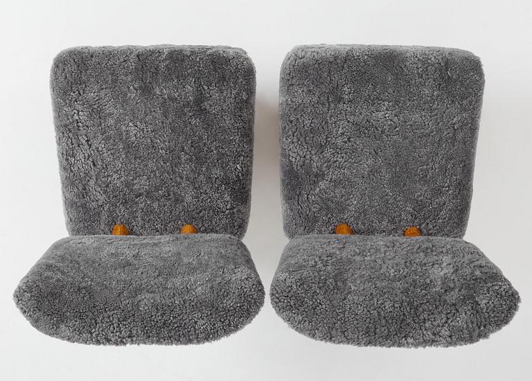 A pair of sheepskin lounge chairs, Norway, 1940s.
