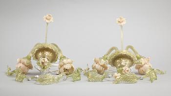 LAMPETTER, ett par, glas, venetianska, 1900-tal. H ca 40.