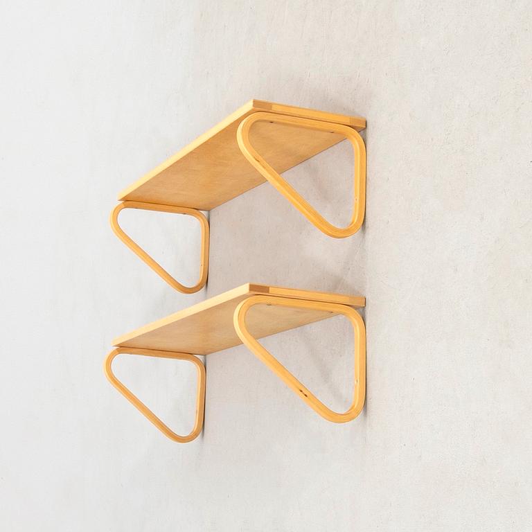 Alvar Aalto, vägghyllor 2 st Artek Helsingfors 1970-tal.