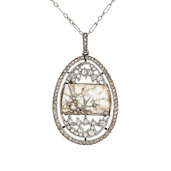 536. A rare Fabergé pendant in rock crystal set with rose-cut diamonds, design Alma Pihl.