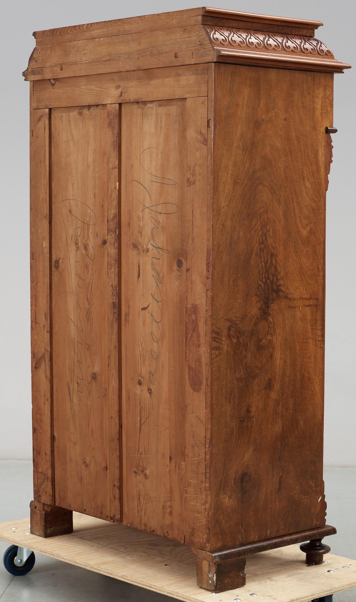 CHIFFONJÉ, nyrenässans, 1800-talets slut.