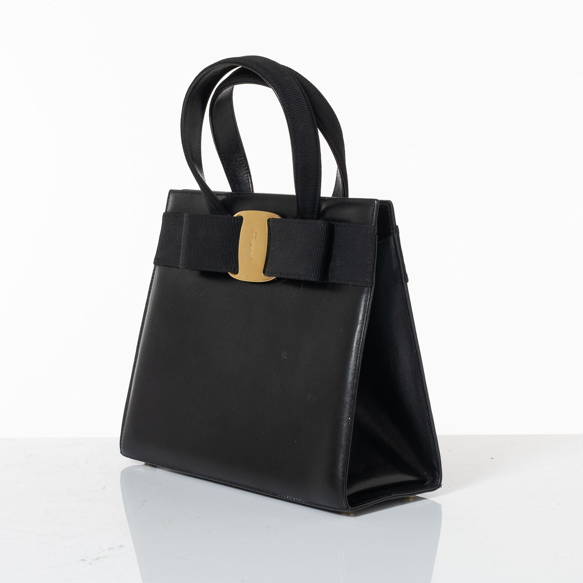 Salvatore Ferragamo, bag "Vara Bow".