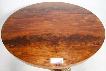 SALONGSBORD. Empirestil, 1800/1900-tal.