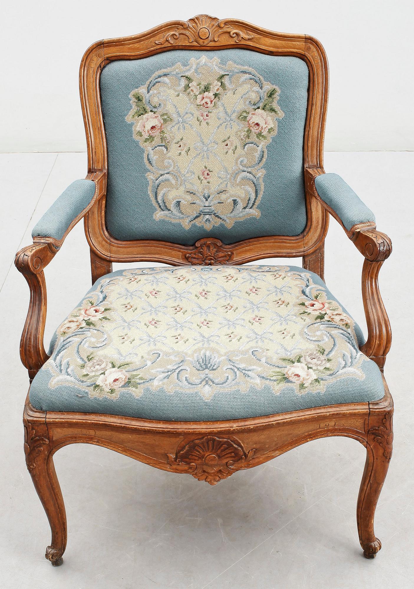 KARMSTOL, rokokostil, sekelskiftet 1900.