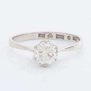 RING 18K whitegold 1 brilliant-cut diamond 1,14 ct engraved, approx H-I SI, Gullfaxe AB, Djursholm, Stockholm 1967.