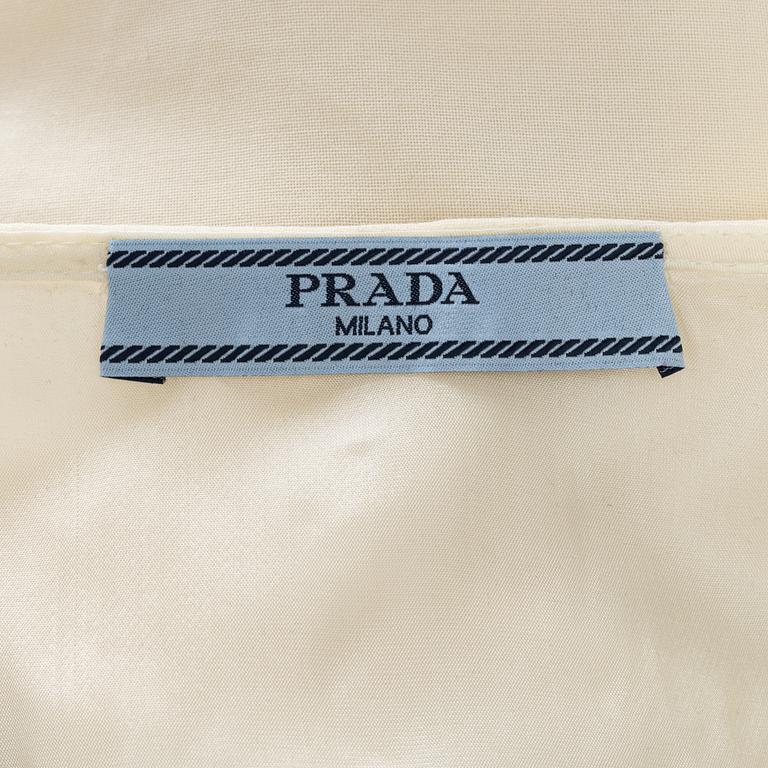 Prada, a cotton and silk skirt, size 36.