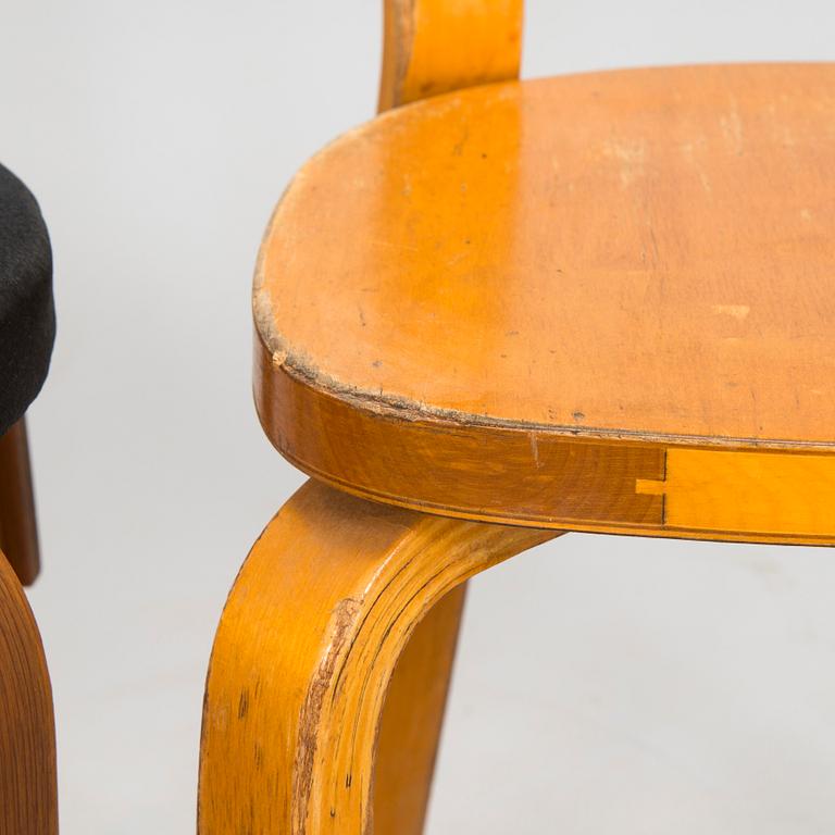 Alvar Aalto, stolar, 2 st, modell 66 och 69,  Artek 1900-talets mitt.