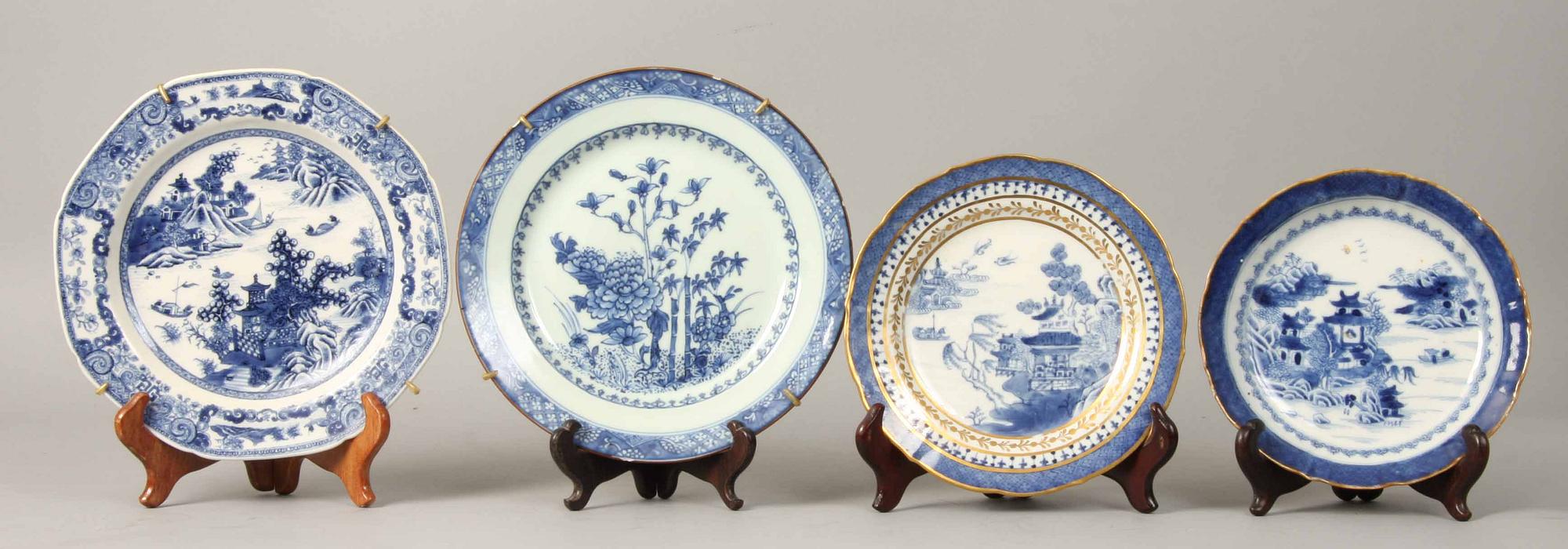 TALLRIKAR, 4 st, porslin, Kina. 1700-/1800-tal.