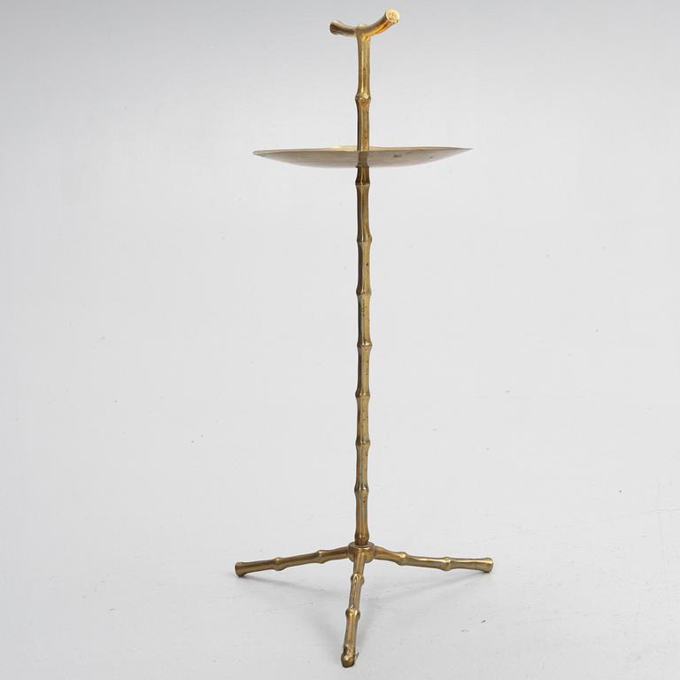 Ashtray on foot, second half of the 20th century.