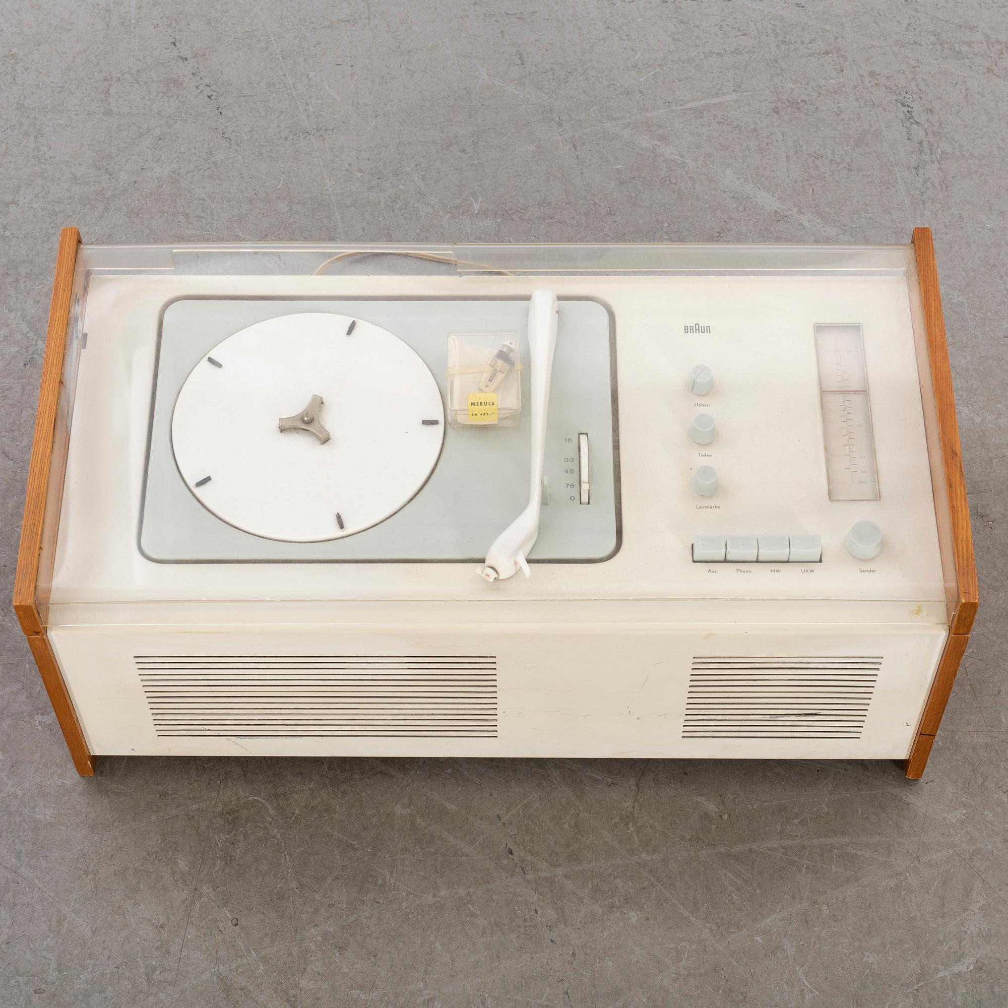 DIETER RAMS & HANS GUGELUT, skivspelare, Braun, modell SK 4/1, Tyskland 1950-60-tal.