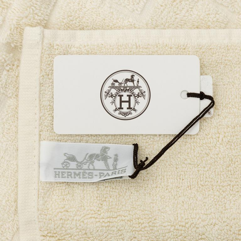 Hermès, a set of two towels.