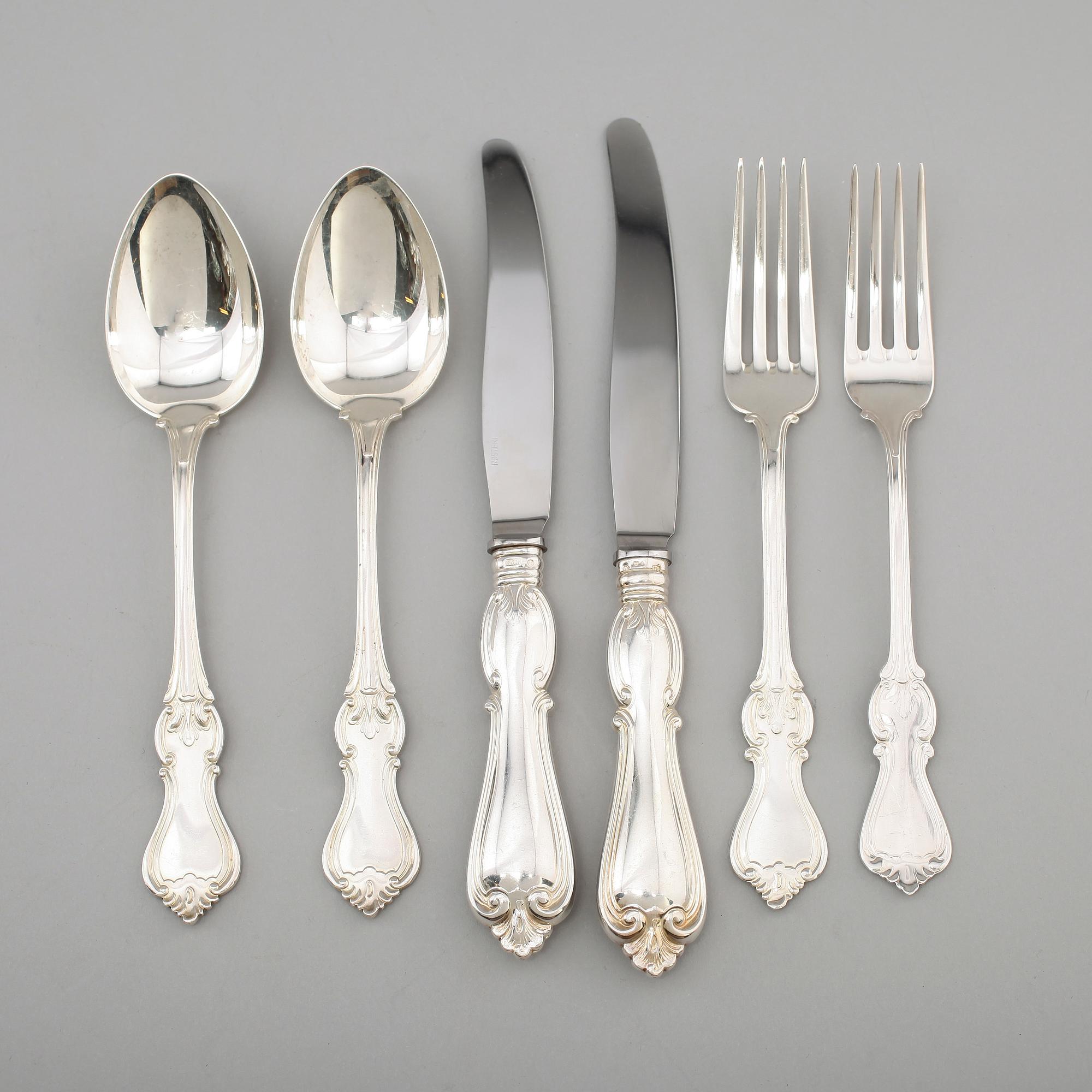 BESTICK, 26 delar, "Olga", silver, C.G Hallberg, 1950-/60-tal. Vikt med stålblad ca 1510 g.