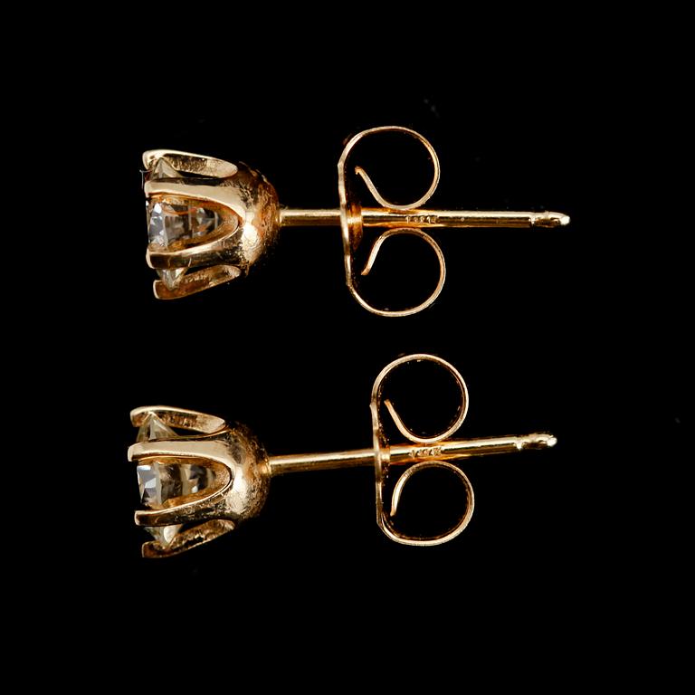 ÖRHÄNGEN, 1 par, 14 k guld, briljantslipade diamanter totalt ca 0.50 ct.