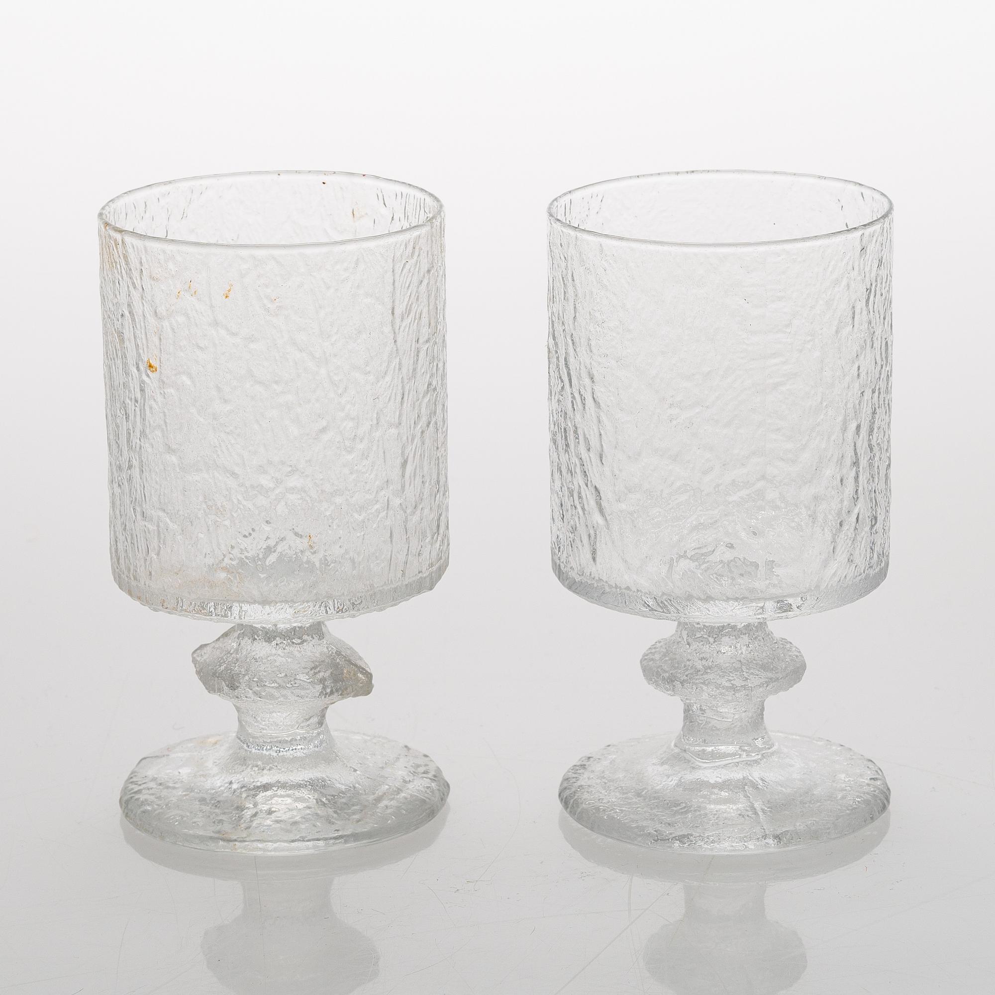 Timo Sarpaneva, dricksglas, 23 st, "Senaattori"  för Iittala.