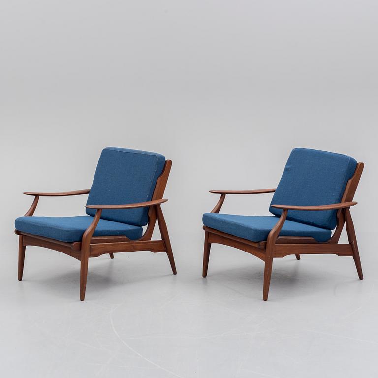 FÅTÖLJER, ett par, 1900-talets andra hälft.